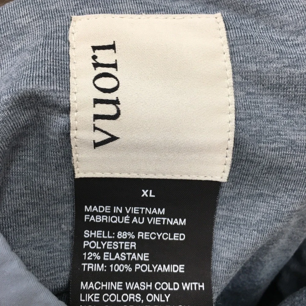 Vuori Mens XL Gray Performance Full Zip Training Jacket Mock Neck Activewear